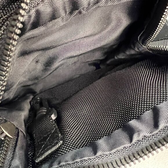 Banana Republic Metro Collection Touring Pack Black Travel Denier Nylon Passport - Picture 9 of 12